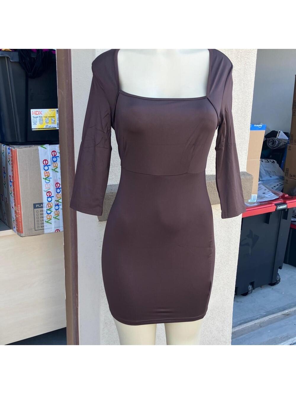 NIB Square-Neck Mini Dress with Three-Quarter Sleeves Brown